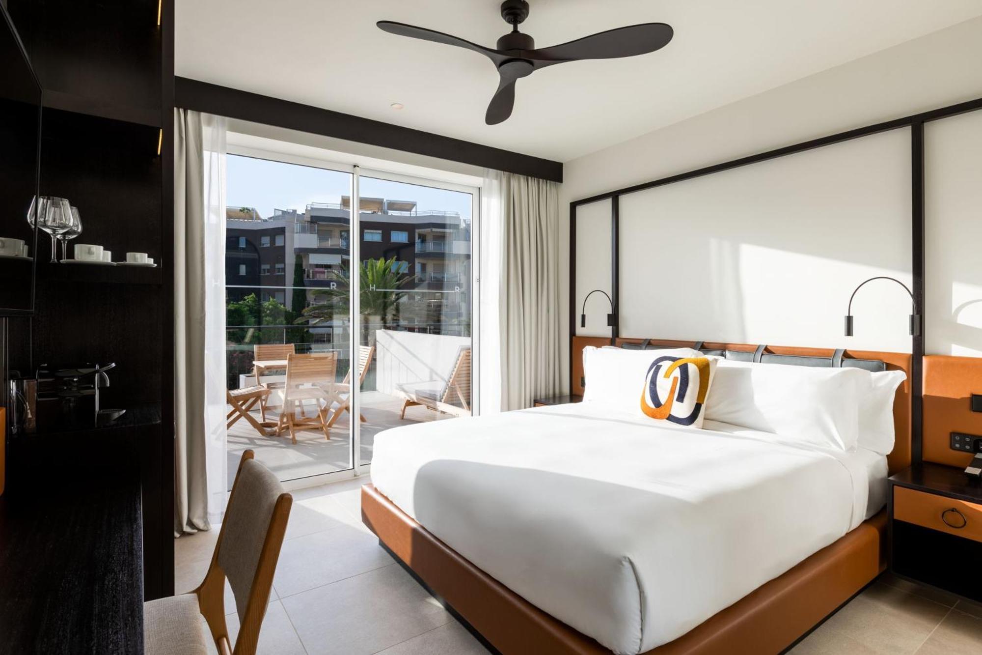 Hotel Riomar, Ibiza, a Tribute Portfolio Hotel Santa Eularia des Riu Esterno foto